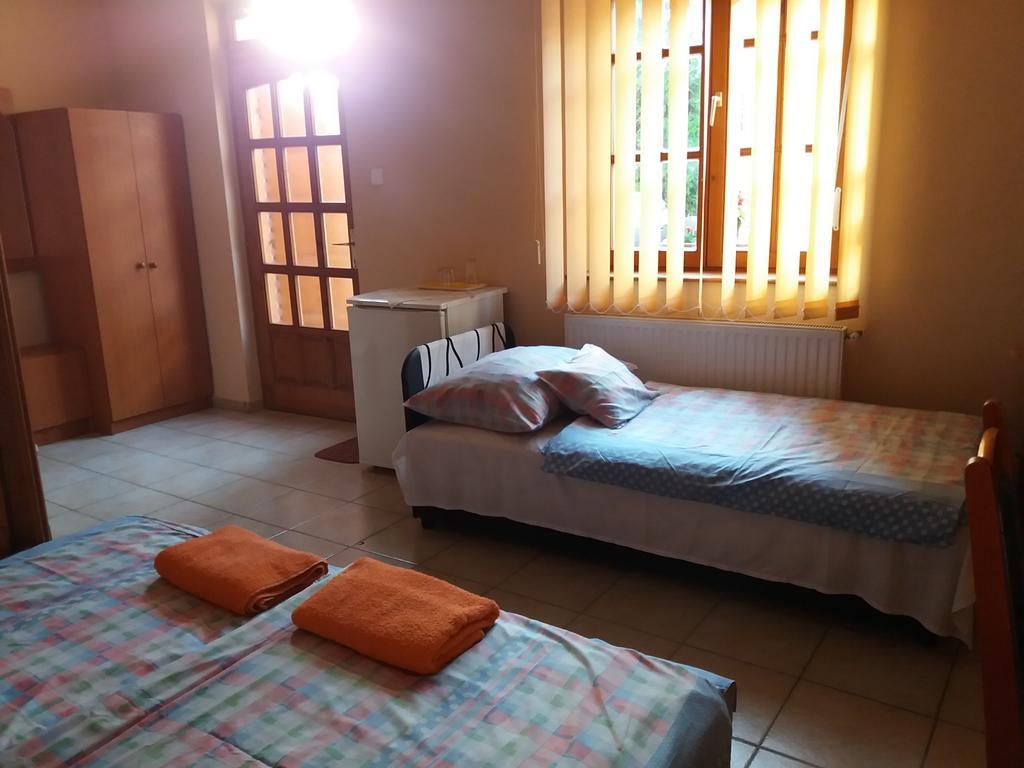 Rakoczi Panzio Hotel Debrecen Ngoại thất bức ảnh
