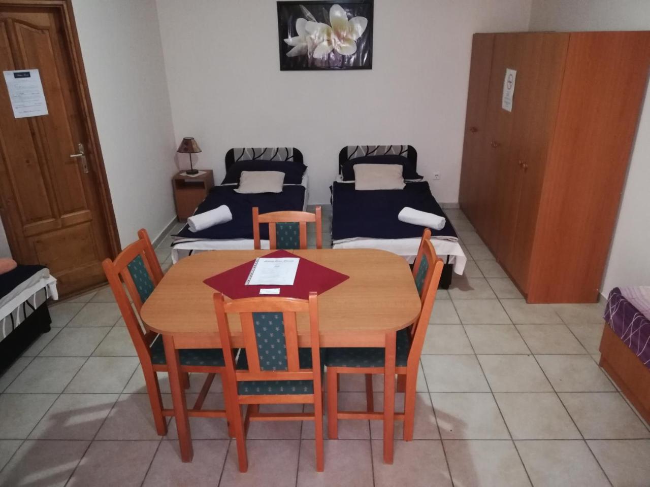 Rakoczi Panzio Hotel Debrecen Ngoại thất bức ảnh
